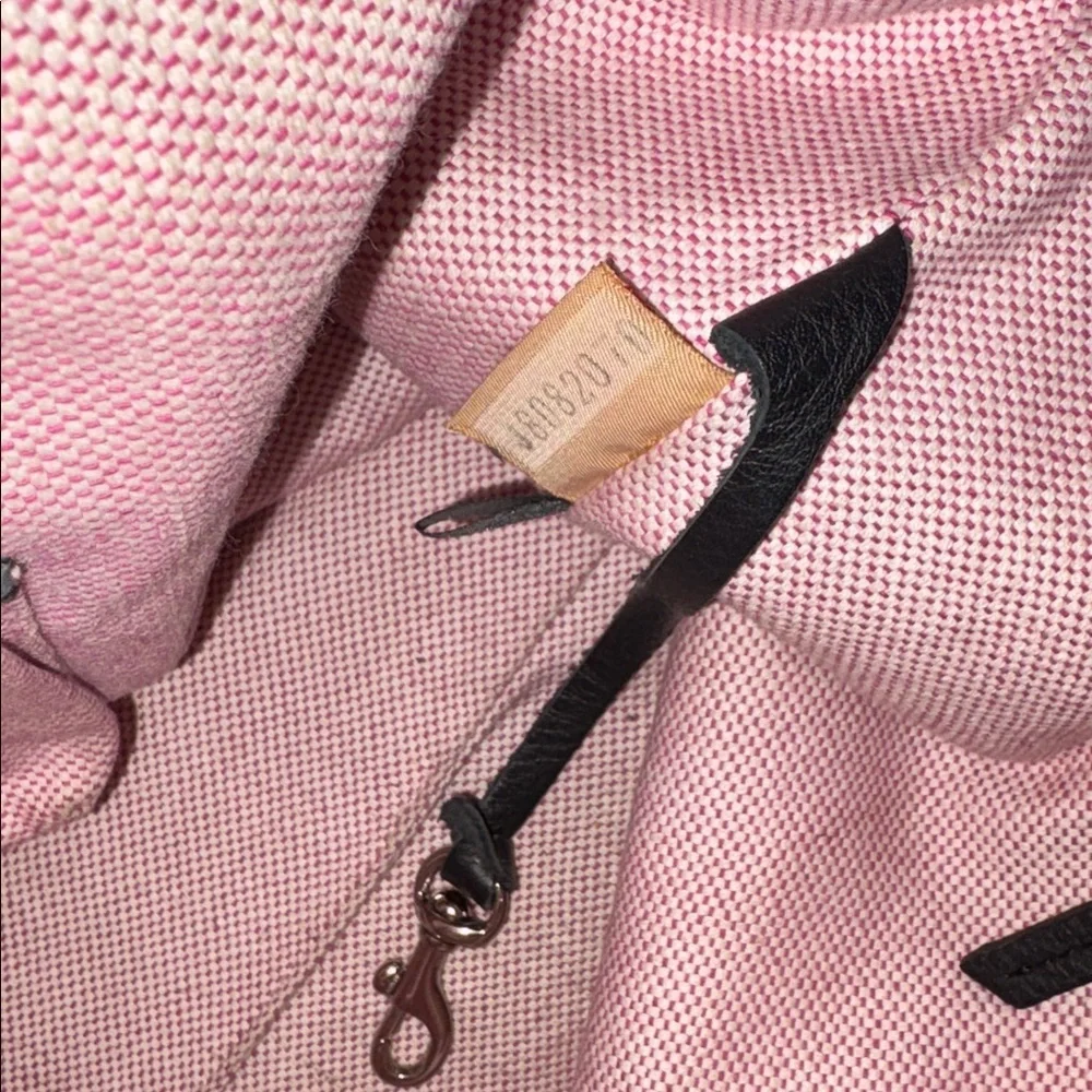 Dooney & Bourke Vintage shoulder bag leather  black  Silvertone clip front style
